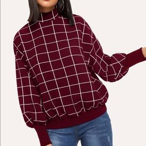 Burgundy red 💋geometric striped long sleeve